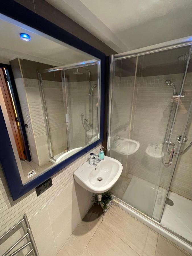 Lanova 21 Rooms Nápoly Kültér fotó